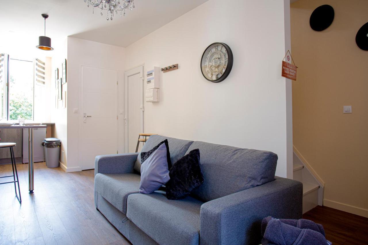 ואלנסיין Ideal Pro & Couple - 2 Logements Theme Boho Chic Rdc & Dandy 1Er Etage - Quartier Calme - Jardin - Wifi Hd - Smart Tv - Parking Gratuit - Proche Centre & Transports - Ask Home מראה חיצוני תמונה