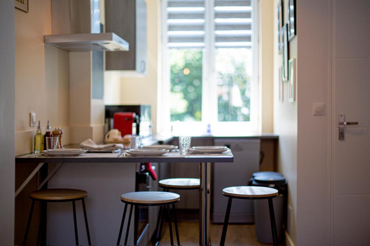 ואלנסיין Ideal Pro & Couple - 2 Logements Theme Boho Chic Rdc & Dandy 1Er Etage - Quartier Calme - Jardin - Wifi Hd - Smart Tv - Parking Gratuit - Proche Centre & Transports - Ask Home מראה חיצוני תמונה