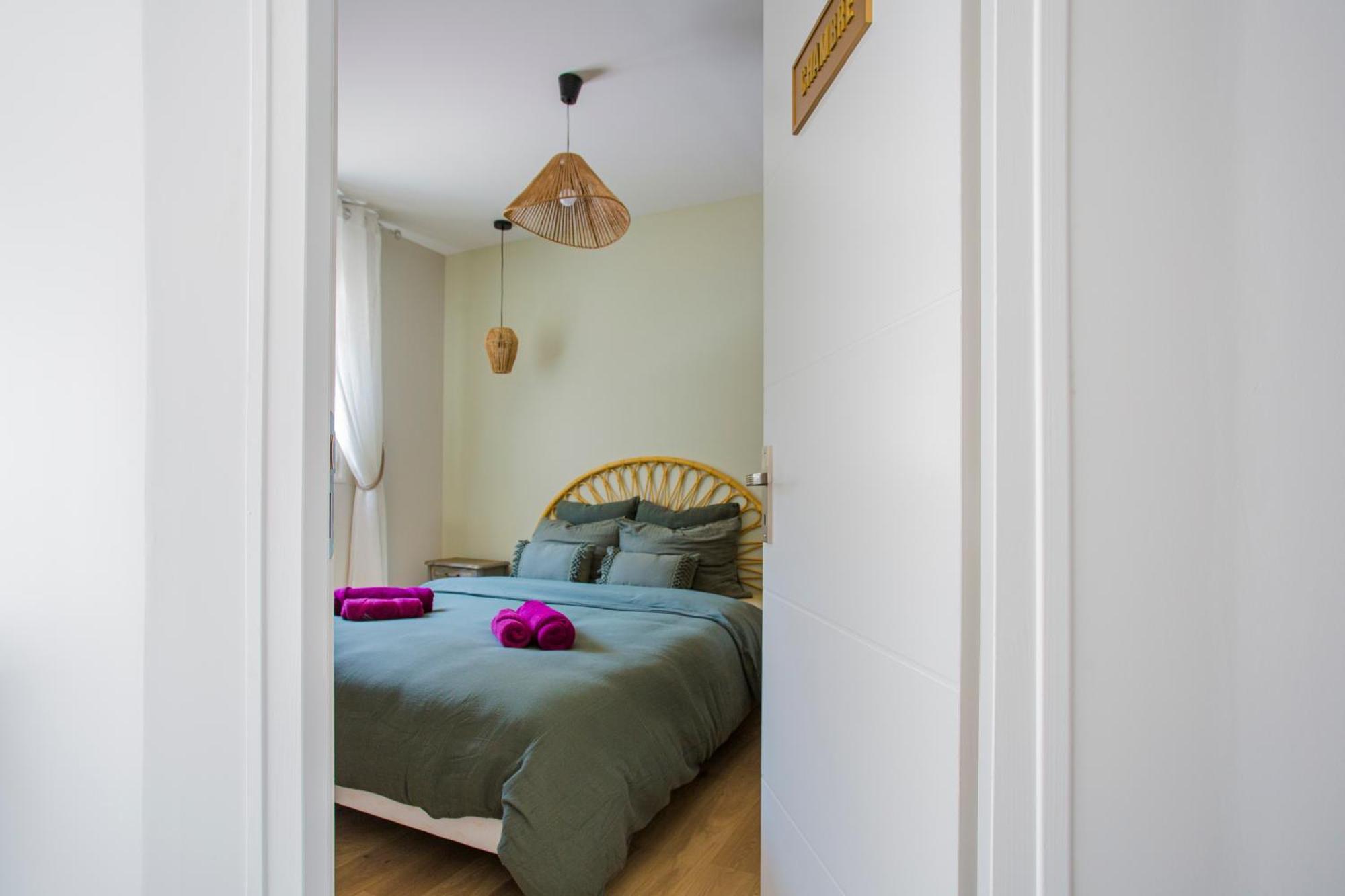 ואלנסיין Ideal Pro & Couple - 2 Logements Theme Boho Chic Rdc & Dandy 1Er Etage - Quartier Calme - Jardin - Wifi Hd - Smart Tv - Parking Gratuit - Proche Centre & Transports - Ask Home מראה חיצוני תמונה